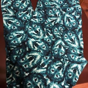 TC unicorn lularoe wolf leggings!